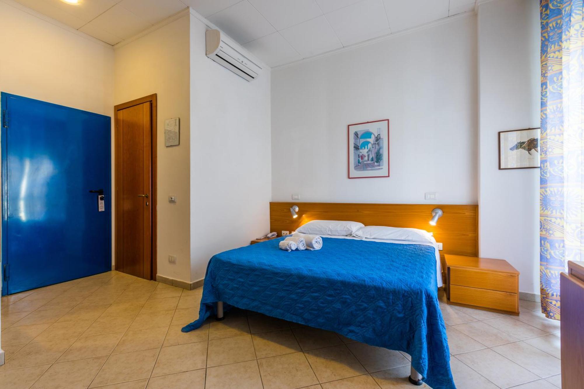 Hotel Stella Marina Marina di Cecina Exterior photo